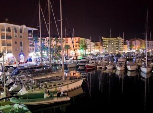 Port Frejus Cap Hermes Vue Mer Et Port Pieds Dans L'Eau Piscine Pkg Екстер'єр фото